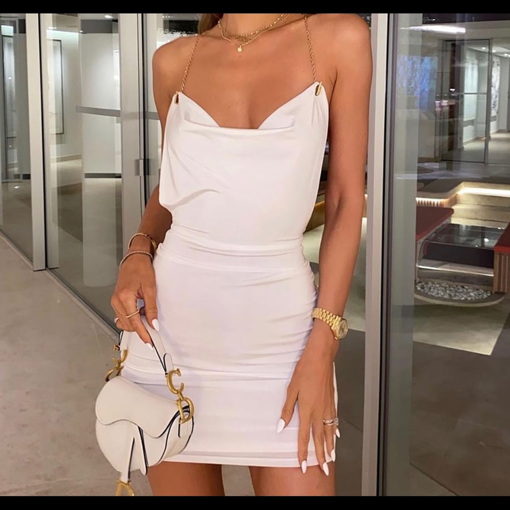 All white Stunner